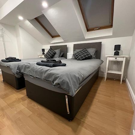 Cosy Penthouse Suite Happily Sleeps Up To Five Halifax Exterior photo